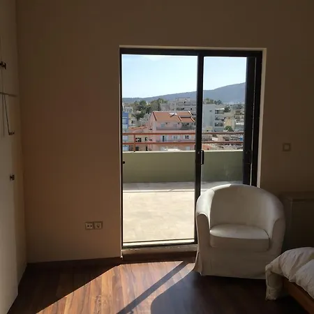 Sunny Chalandri Homestay *